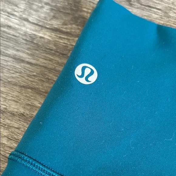 lululemon athletica Teal Leggings - Picture 2 of 8